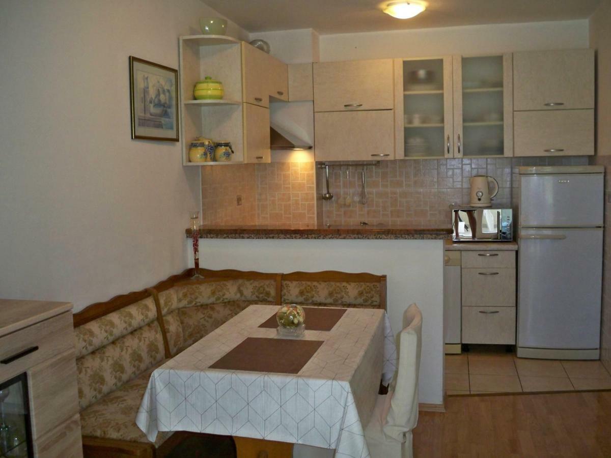 Apartmani Perkovic Baška Voda Екстериор снимка