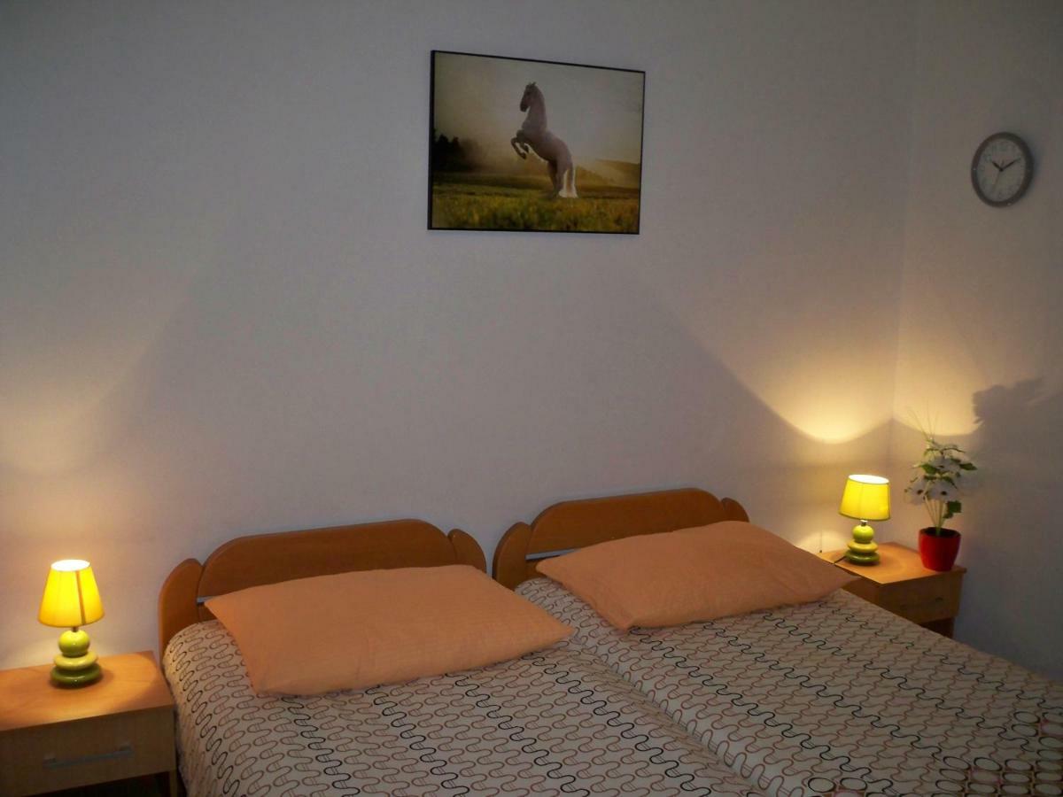 Apartmani Perkovic Baška Voda Екстериор снимка