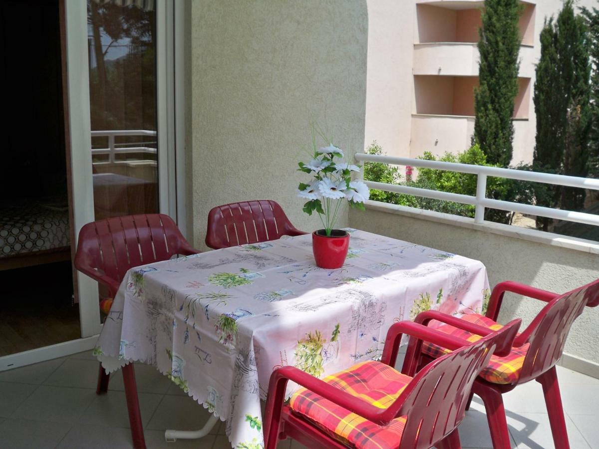 Apartmani Perkovic Baška Voda Екстериор снимка