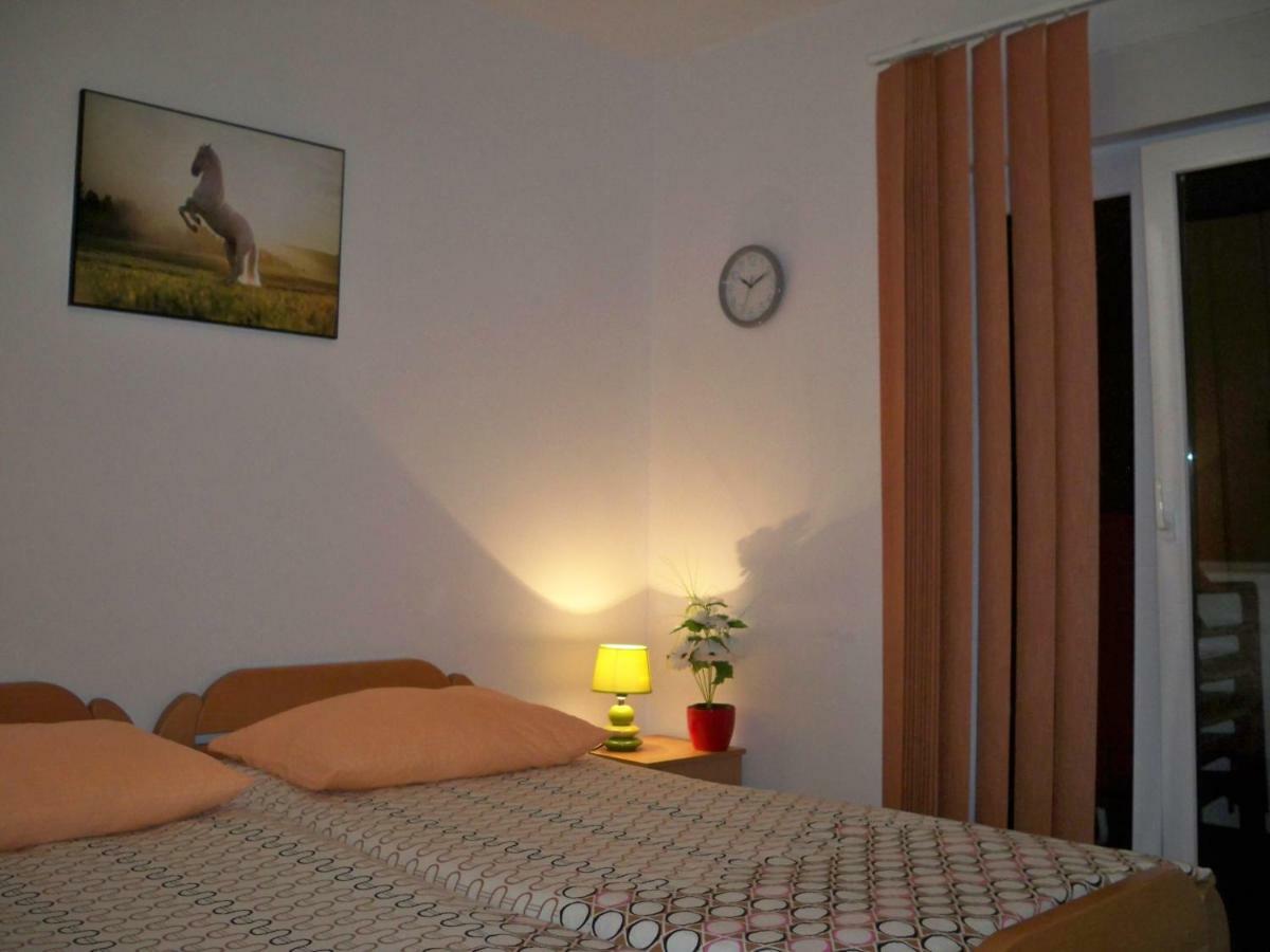 Apartmani Perkovic Baška Voda Екстериор снимка